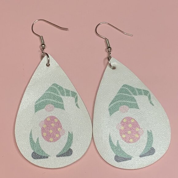 Easter Egg Earring, Easter Basket Earring, Gift Idea, Gnome Dwarf Elf Earring - Picture 1 of 4